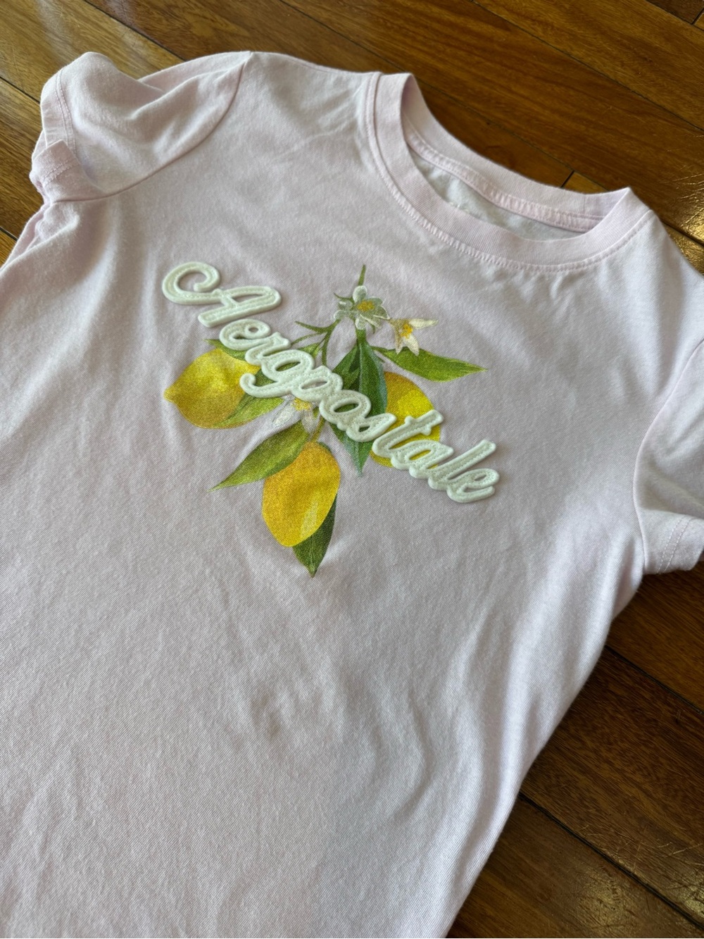 Aeropostale Light Pink Tee with Yellow Lemon Graphic